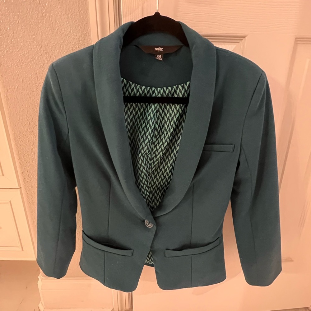 Beautiful teal size XS blazer